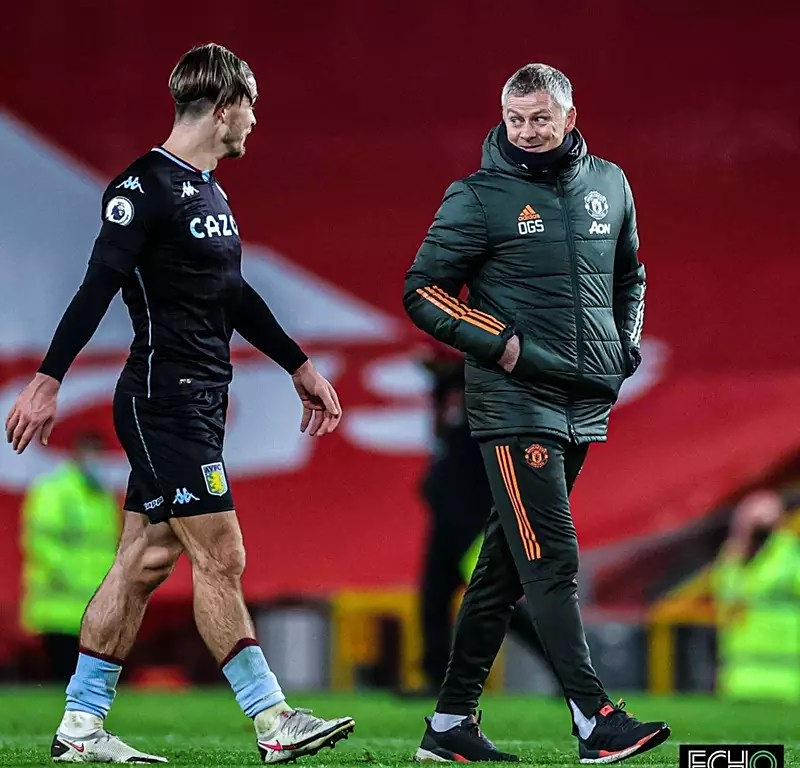 西亚卡姆迎来七赛季出色发挥，西班牙队观众热烈欢呼！观众掌声雷动(西亚卡姆球迷屋)