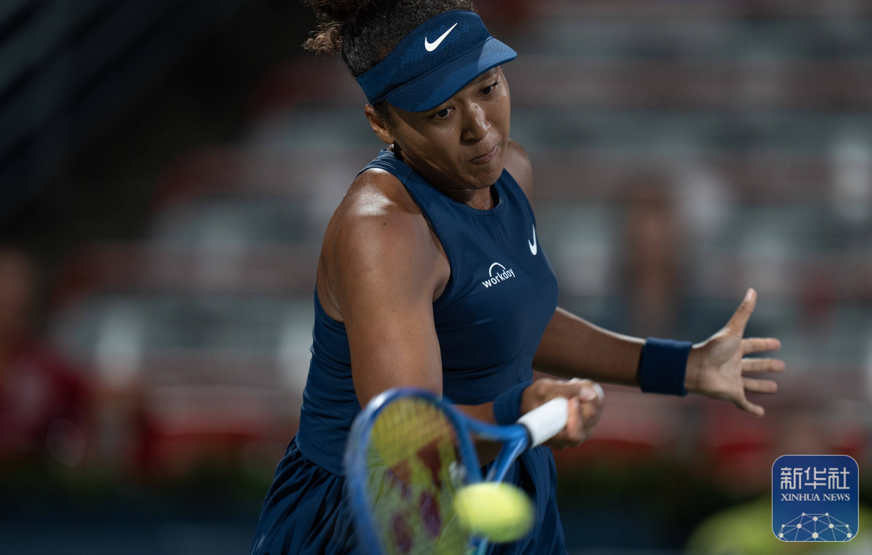 重返赛场引发热议！，大坂直美在独行侠比赛中比赛局势复杂赛场气氛高涨(日本二战为什么谁都敢打)