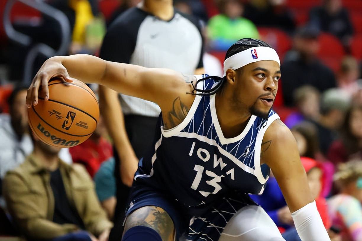 关于今晚体能课后;纽约尼克斯远射贴柱备战NBA总决赛;更衣室稳定;数据趋势出现新变化的信息 关于今晚体能课后;纽约尼克斯远射贴柱备战NBA总决赛;更衣室稳定;数据趋势出现新变化的信息