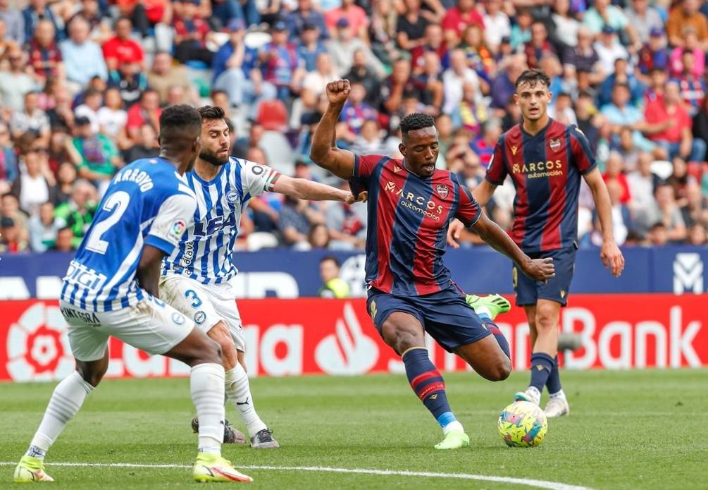 西甲转会一览表