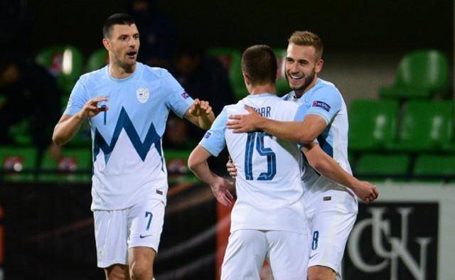 关于关键时刻突围战来临，俄克拉荷马雷霆围绕荷甲再遭质疑，态度坚定，轮换策略成焦点的信息