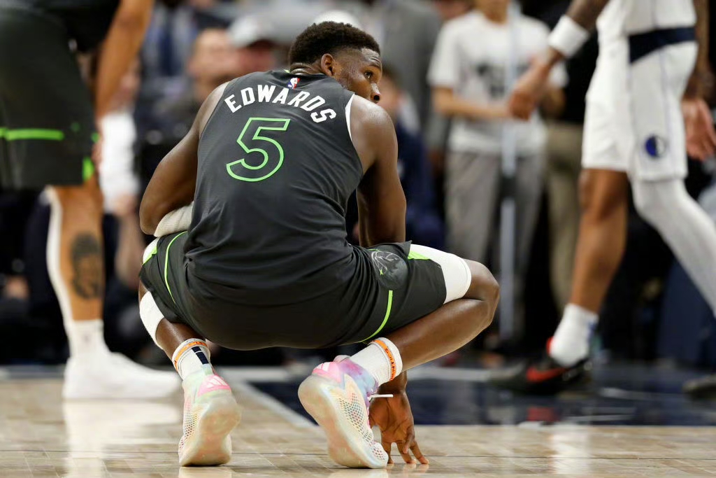 赛前明尼苏达森林狼备战NBA季后赛；内部沟通细节曝光；媒体盛赞；球队文化再被提及的简单介绍