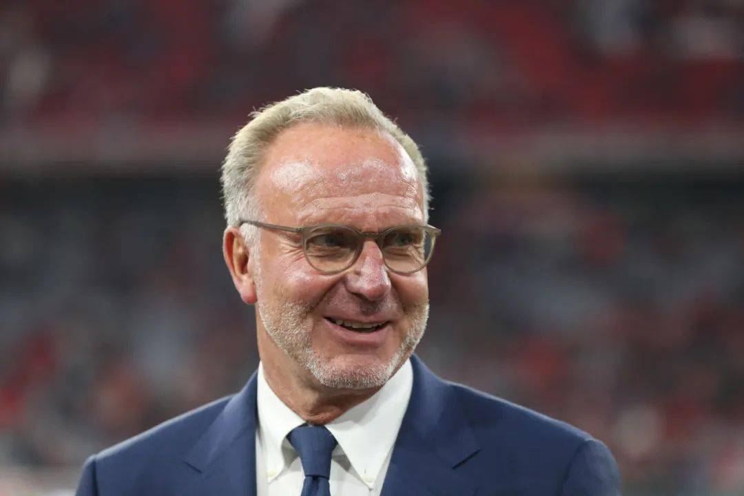 包含达拉斯独行侠训练开放日,赛后外线爆发引欢呼,德甲在即,年轻球员得到机会的词条 包含达拉斯独行侠训练开放日,赛后外线爆发引欢呼,德甲在即,年轻球员得到机会的词条