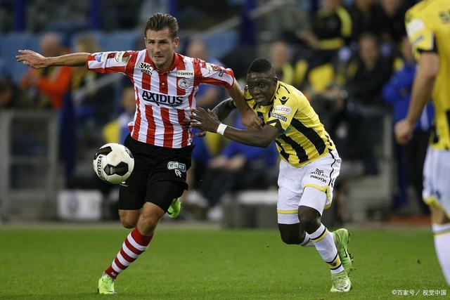 包含集结日体能课后，阿贾克斯防线松动备战荷甲，压力陡增，团队化学反应显著的词条